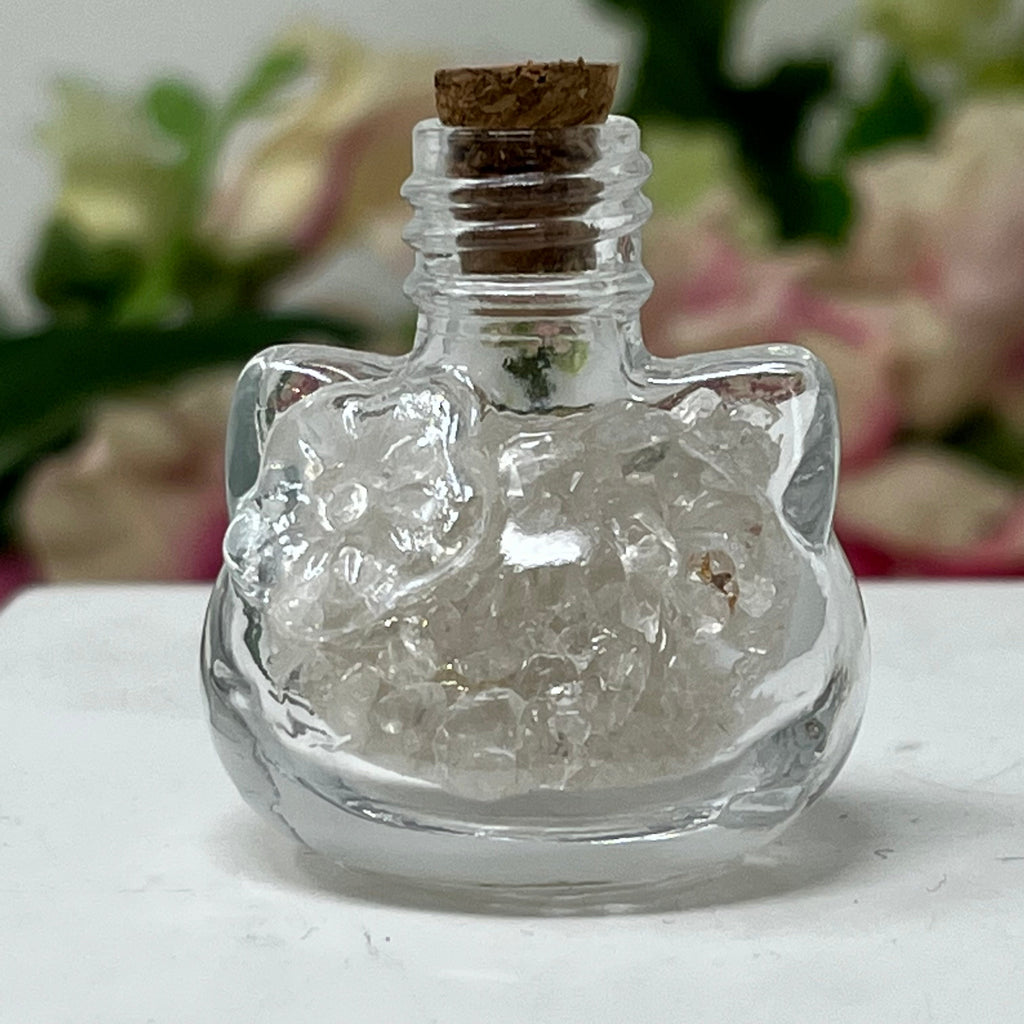 Hello Kitty Style Bottle / Clear Quartz Chips, The Lucky Cat Shop