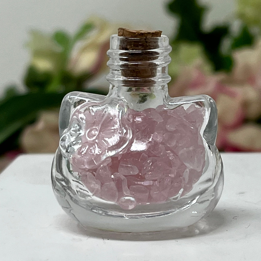Hello Kitty Style Bottle / Rose Quartz Chips, The Lucky Cat Shop