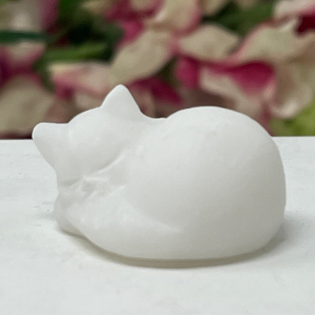 White Marble Sleeping Gemstone Cat